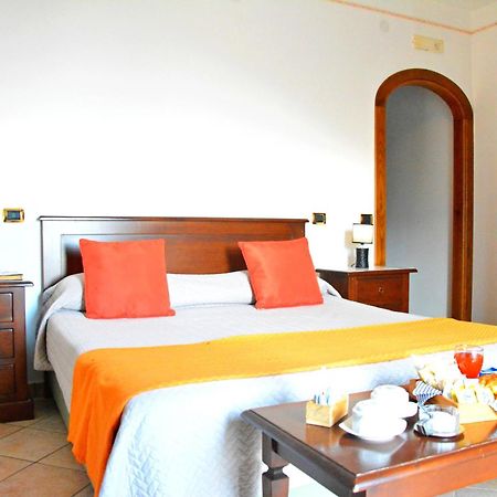Agriturismo Sul Sentiero Pianillo Buitenkant foto